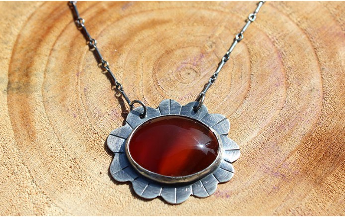 carnelian-flower-necklace